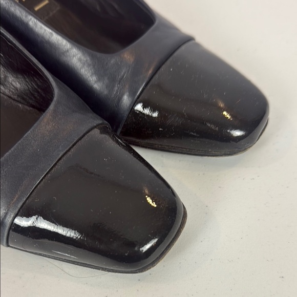 Vintage Amalfi Black Block 2” Heels Pumps with Patent Toe - Picture 3 of 10